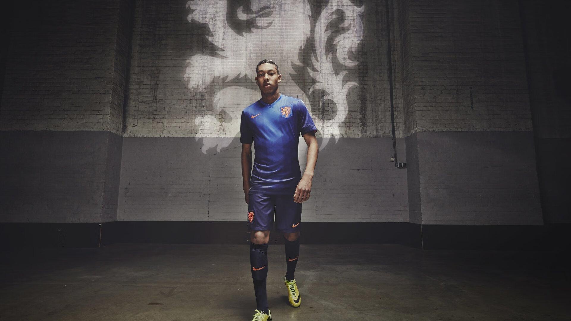 库尔图瓦化身叹息之墙！近五战红军狂揽29扑救，皇马门神演绎开挂级表演